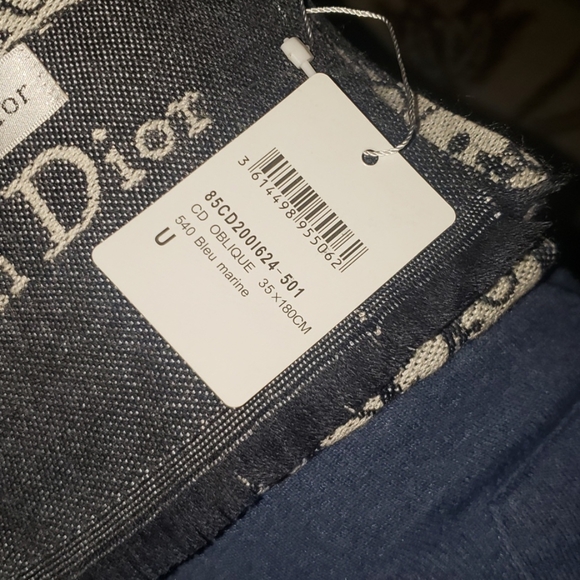 Christian Dior Scarf - Picture 2 of 3